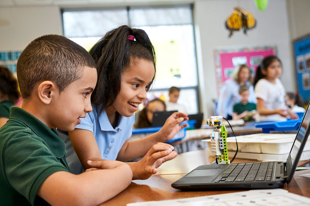 Lego Education WeDo 2.0 Kako začeti